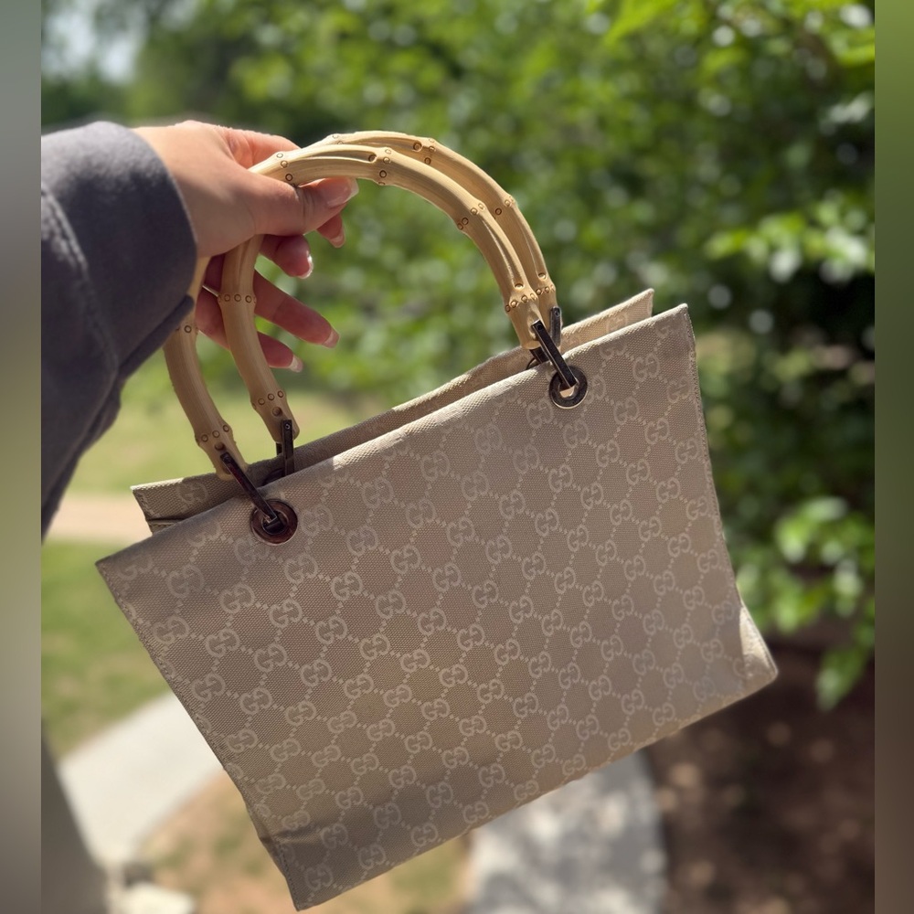 𝑮𝒖𝒄𝒄𝒊 𝑻𝒐𝒕𝒆 - 𝒘𝒊𝒕𝒉 𝑩𝒂𝒎𝒃𝒐𝒐 𝒉𝒂𝒏𝒅𝒍𝒆 - Picture 5 of 11